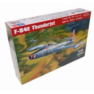  1/32 F 84E Thunderjet: Toys & Games