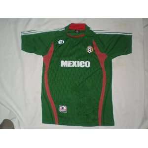  2010 SOUTH AFRICA WORLD CUP MENS MEXICO SOCCER JERSEY SIZE 
