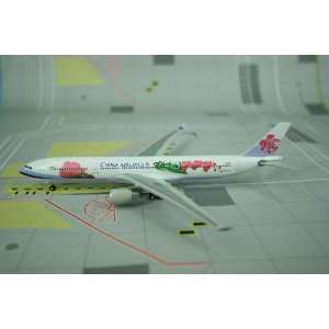    Phoenix China Airlines A330 300 Model Airplane 