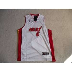  Miami Heat Lebron James Jersey Home White Size 56 3XL 