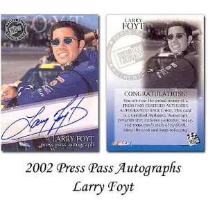   Press Pass Autographs 02 Larry Foyt Trading Card: Sports & Outdoors