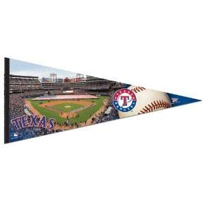  MLB Texas Rangers 17 x 40 Stadium Felt Pennant: Sports 