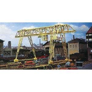  Vollmer HO Gantry Crane Kit Toys & Games