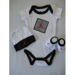 Nike Jordan Infant New Born Baby Shoulder Bodysuit, Booties and Cap 0 
