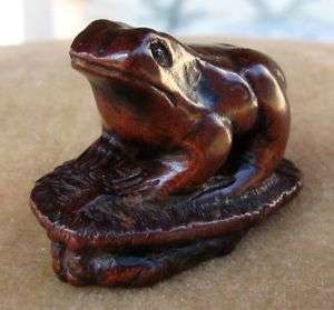 EDO Period, 19th C. Japanese Ichii Wood Netsuke, Frog on Sandal  