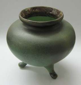 Signed art pottery TECO VASE FOOTED Bowl MATTE GREEN glaze Fritz 