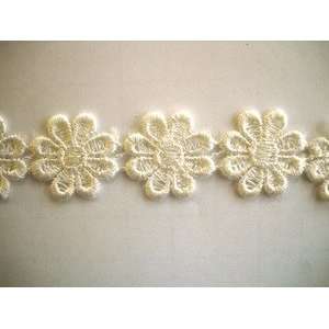  Oyster Venice Lace Daisy Design 7/8 Inch By The Yard: Arts 