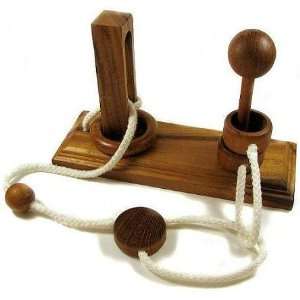    Oliver Plus String Wooden Brain Teaser Puzzle: Toys & Games