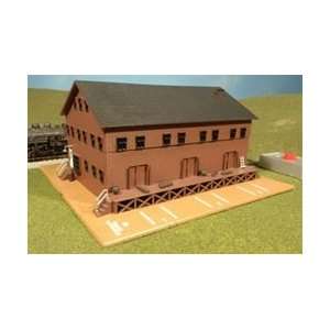  Industries N Station w/Steam Whistle   Assembled Toys & Games