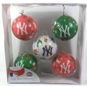 New York Yankees 5 Pack Decoupage Ball Ornament Set 
