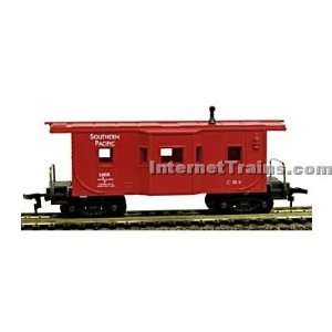   Power HO Scale 36 Bay Window Caboose   Southern Pacific Toys & Games