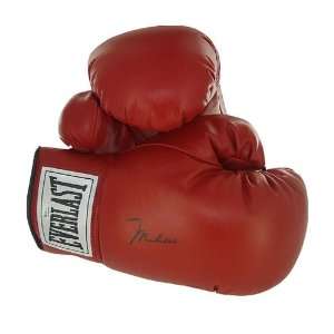   Ali Signed Boxing Glove   Autographed Boxing Gloves: Sports & Outdoors