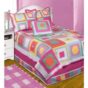  Uptown Girl 4 Piece Twin Quilt Set (Reversible): Home 