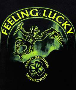   Davidson Mens Feeling Lucky Shamrock Irish Leprechaun Black T Shirt