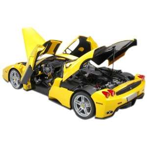  1/12 Enzo Ferrari Yellow, Semi A: Toys & Games