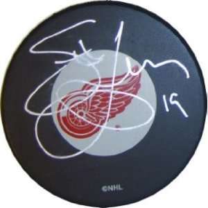  Steve Yzerman Signed Red Wings Official Puck Sports 