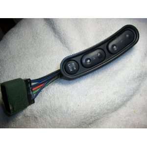   94 95 Nissan Quest Master Window Switch 25401 0B100: Everything Else
