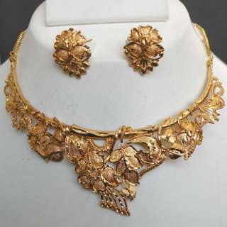 VERY BEAUTIFUL TRADITIONAL INDIAN GOLDPLATED JEWELRY NECKLACE SET