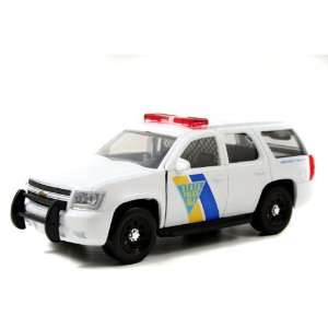    Jada 1/64 New Jersey State Police Chevy Tahoe: Toys & Games
