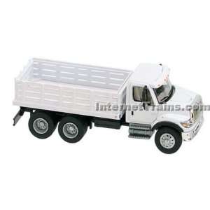   Scale International 7000 3 Axle Stake Bed Truck   White: Toys & Games