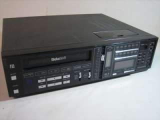 P10) Vintage Sanyo VCR 7200 Hi Fi Beta Video Cassette Recorder  