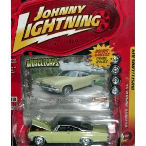   : Johnny Lightning Musclecars R14 1965 Chevy Impala SS: Toys & Games