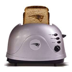  New England Patriots Toaster, Catalog Category: NFL 