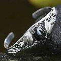 Sterling Silver Black Lily Onyx Bracelet (Indonesia)
