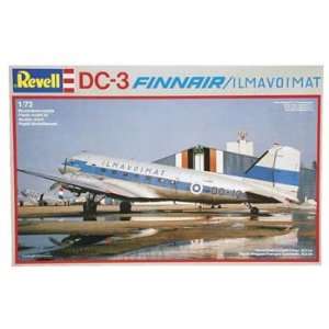   of Germany   1/72 DC 3 Finnair (Plastic Model Airplane) Toys & Games