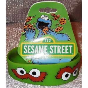  Sesame Street OSCAR EYES Rubber Bracelet WRISTBAND 