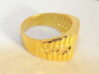 22K Yellow Gold Ornate Diamond Cut Signet Ring 10 Grams  