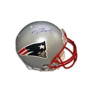   autographed Football Helmet (New England Patriots): Everything Else