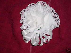 BABY SOCK CORSAGE /Bouquet WHITE For Mom To Be NEW  