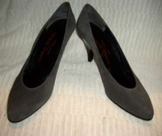   JOURDAN PARIS~ Gray Suede Classic Pumps Heels 10B~ Made in France
