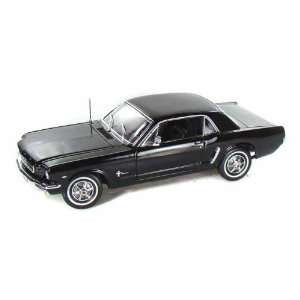  1964 1/2 Ford Mustang 1/18 Black Toys & Games