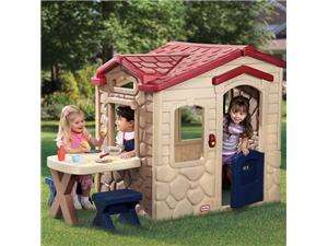    Little Tikes Picnic on the Patio Playhouse