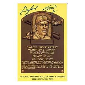 Gaylord Perry Autographed / Signed Hall of Fame Plaque