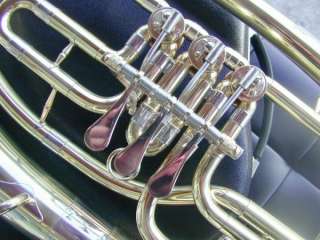   horn mouthpiece then the sound almost like tenor french horn i like