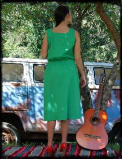 Vintage 70s Kelly Green Pin Tuck Summer Sun Dress  